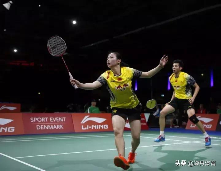 羽毛球高远球打不出大弧度,你该这么练!