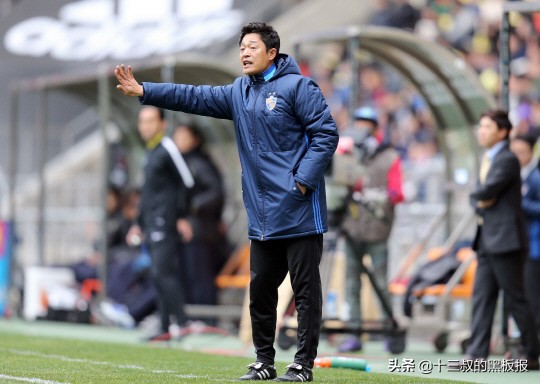 02年世界杯韩国足球队员,02年韩国世界杯韩国球员下场如何