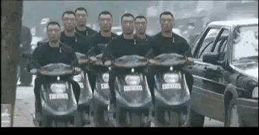 刚租的房子，打扫时发现的前租客留下的东西，要告诉房东吗？