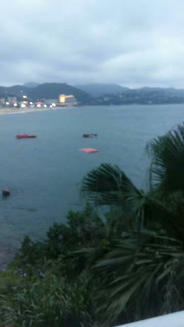 富士康为什么推荐一个人来应聘,富士康打工的小伙子