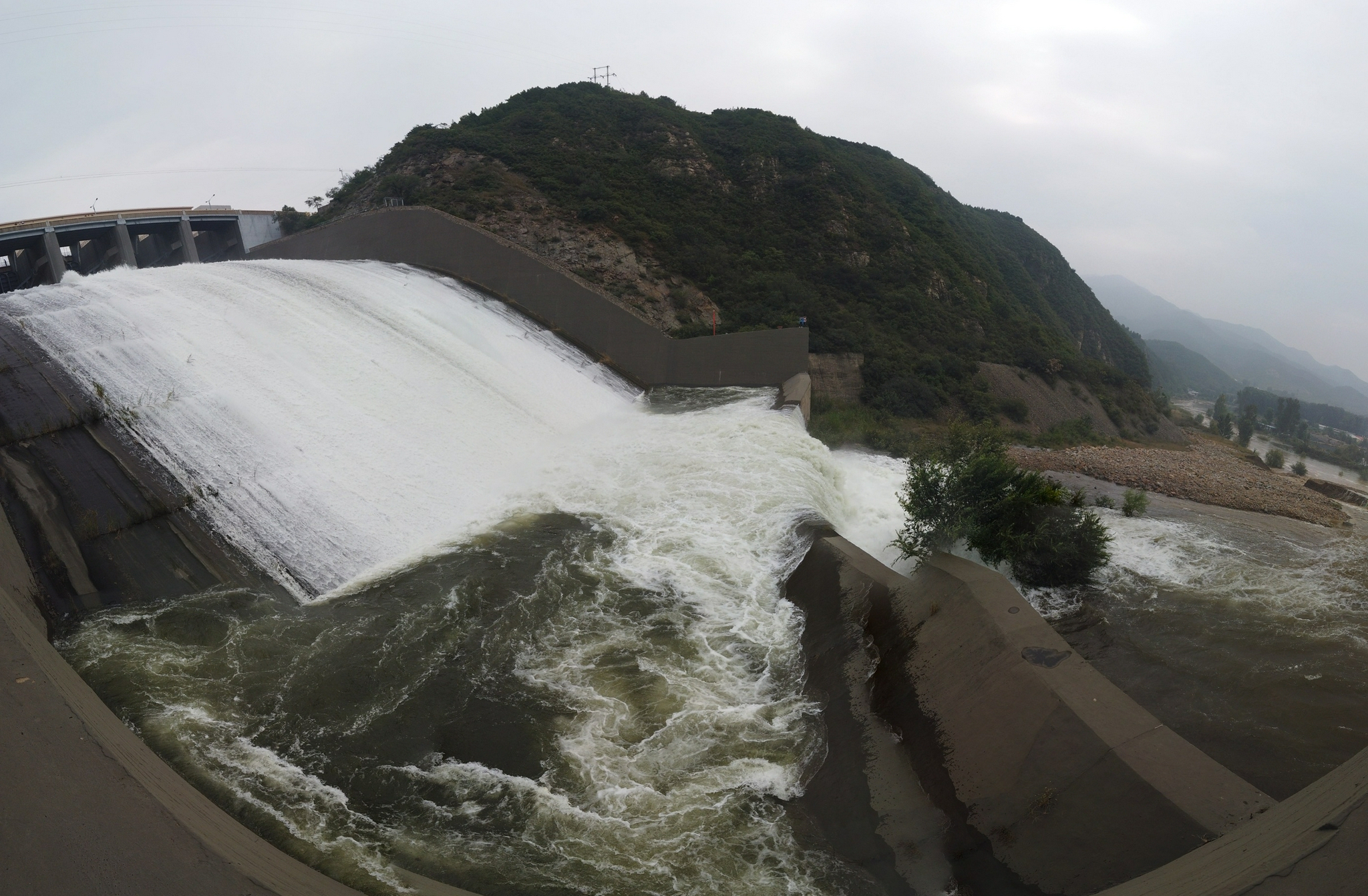 长江和海水连通吗,长江和大海都是互通的吗