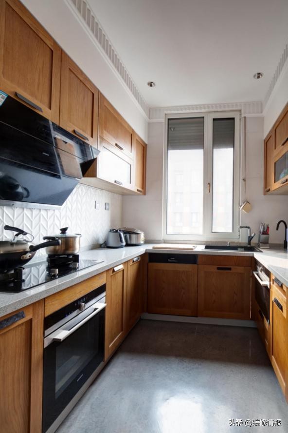 玻璃隔断书房显通透景观,厨房用什么玻璃隔断墙最好看耐用