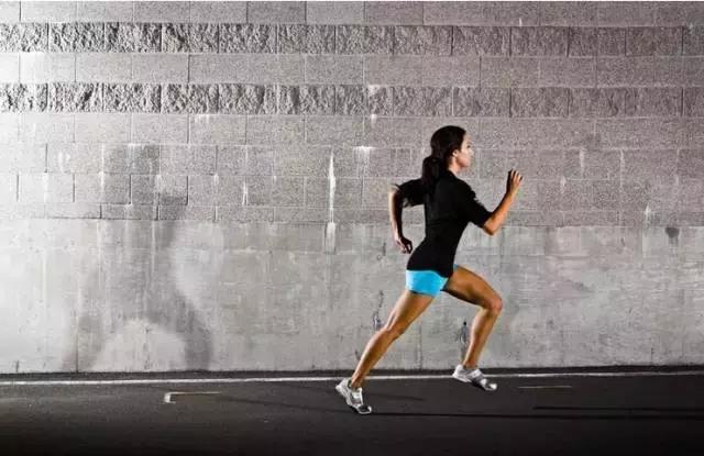 娆洪獥浣犲骞寸殑灏忕煡璇嗙粓浜庢壘鍏ㄤ簡,閭ｄ簺楠楄繃鎴戜滑鐨勫皬甯歌瘑