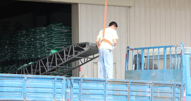 饲料厂老板最爱吃的亏：月薪一万招新人，却留不住月薪六千的骨干