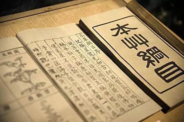 osm欧诗漫珍珠美白补水,欧诗漫珍珠舒缓特护润肤水怎么样