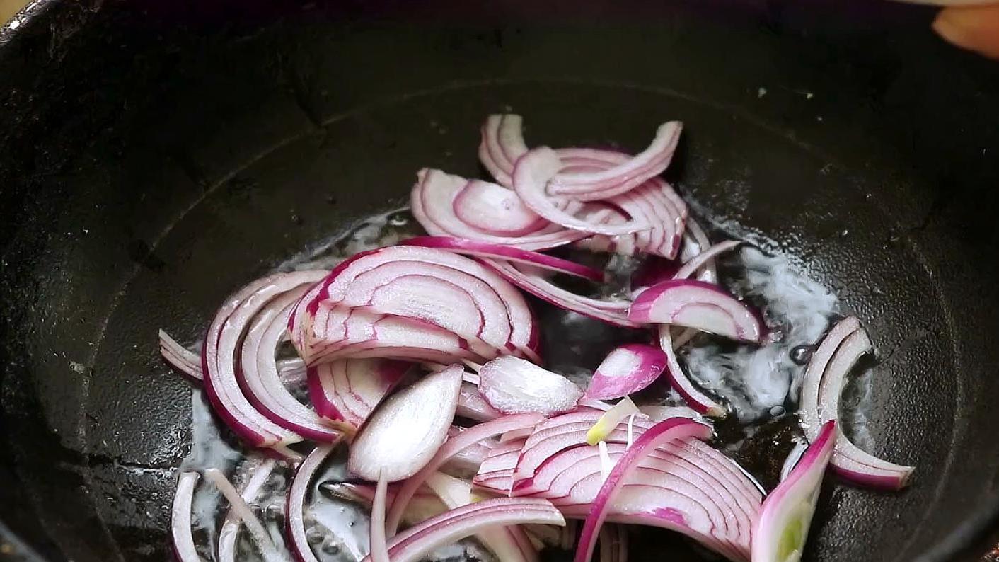 炒面好吃的做法简单家庭版,炒面最正宗的做法