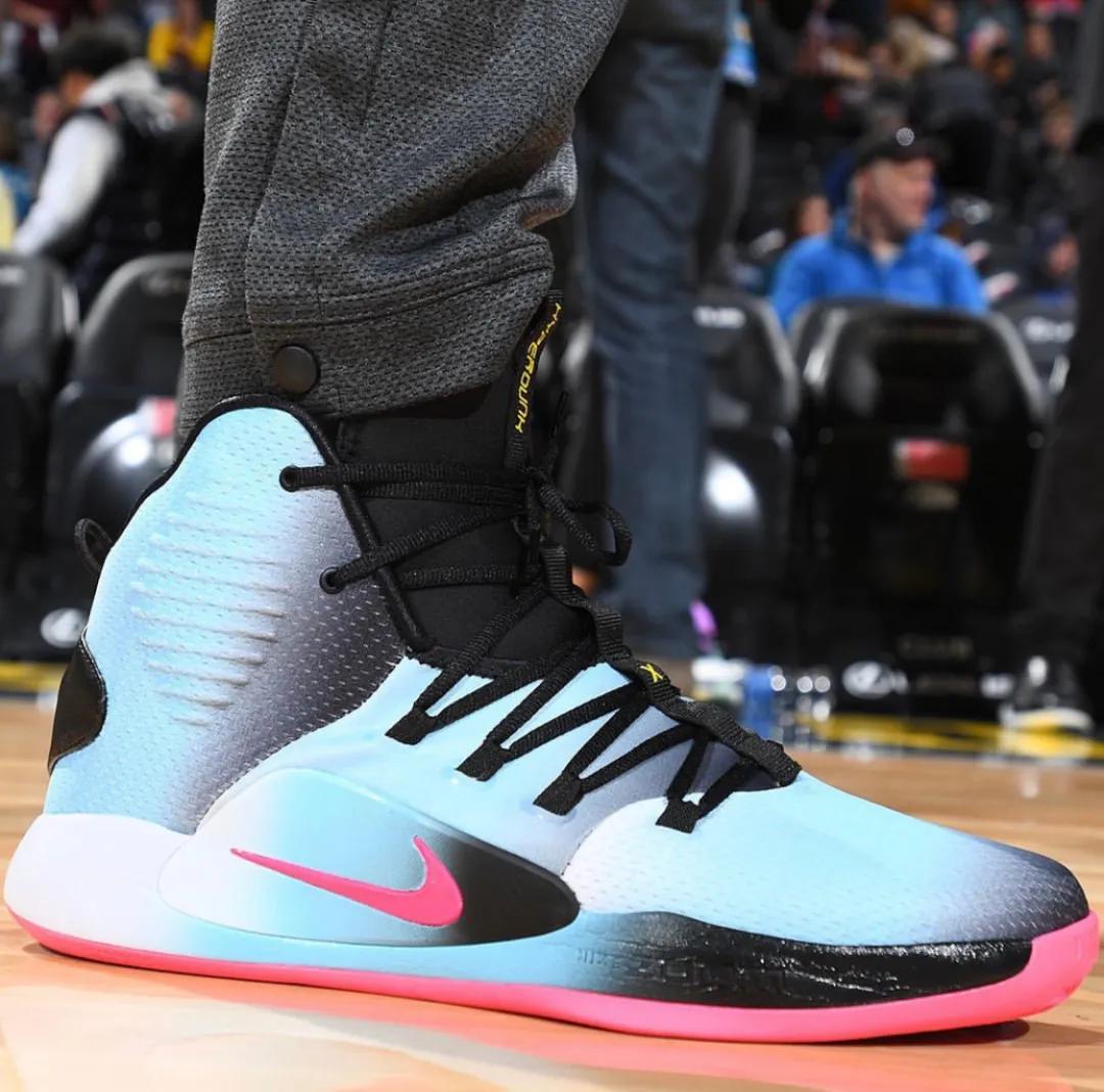 掘金勇士季后赛上脚球鞋,nba球星上脚球鞋22-23