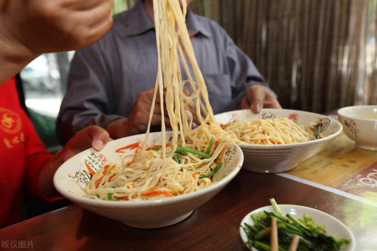 奶茶店生意火爆的秘诀,奶茶店生意火爆行业