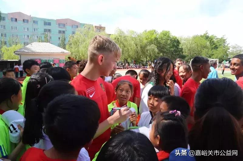 嘉峪关对战兰州足球比赛,嘉峪关足球小将