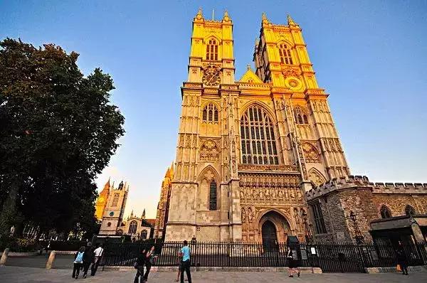 身份证410、411、412开头的,去了郑州就等于去了全世界