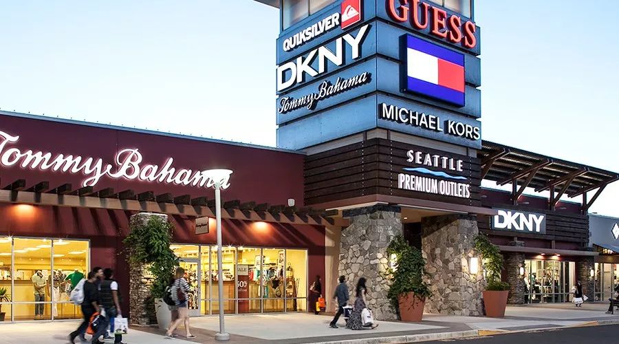 在美国奥特莱斯受骗的经历:一副半价耳机带来的教训