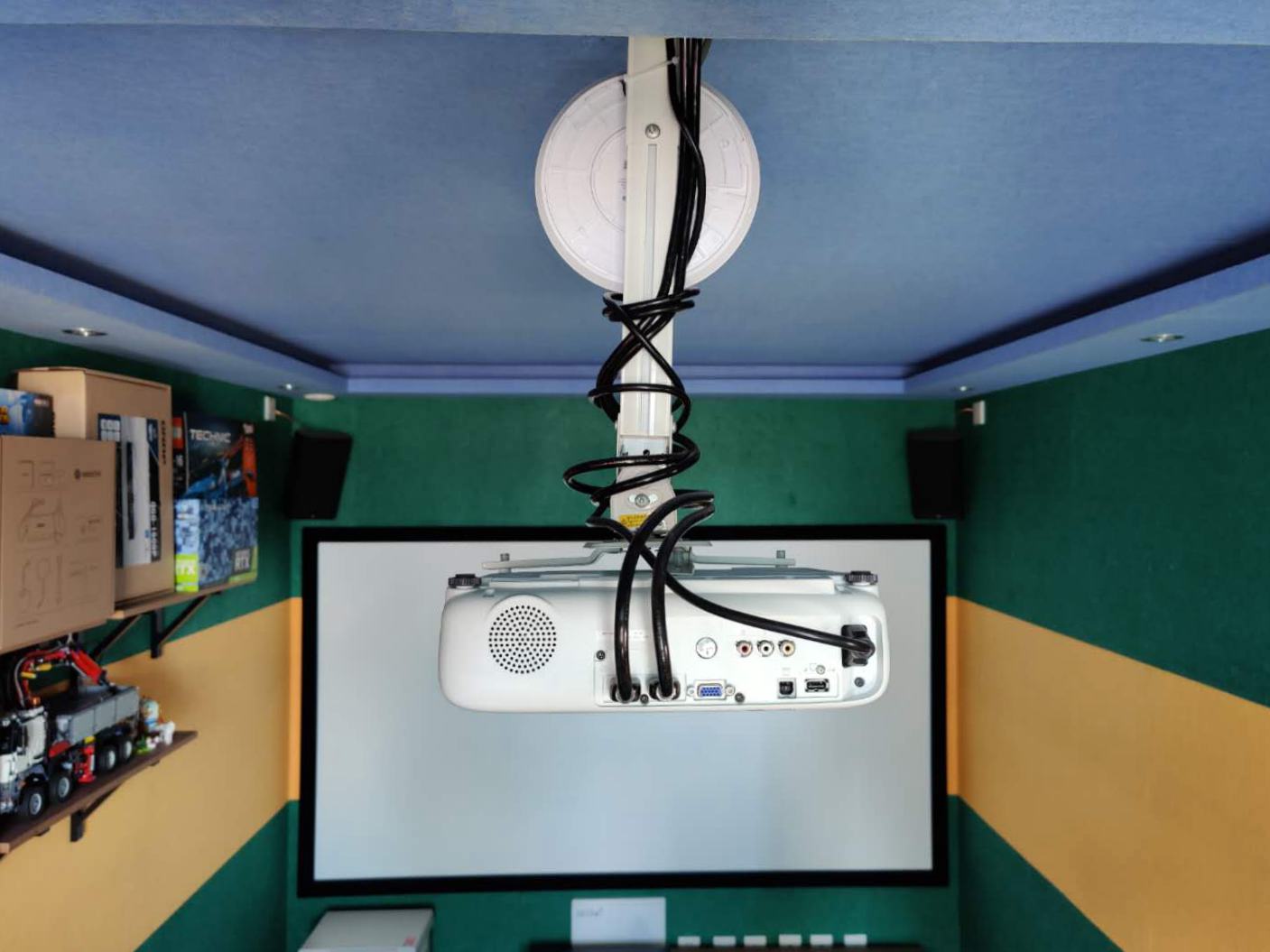 100寸桌面神器,桌面投影神器