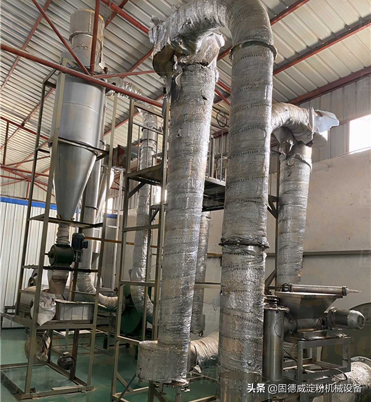 全自动红薯淀粉加工全过程,红薯淀粉加工机器设备工作全过程