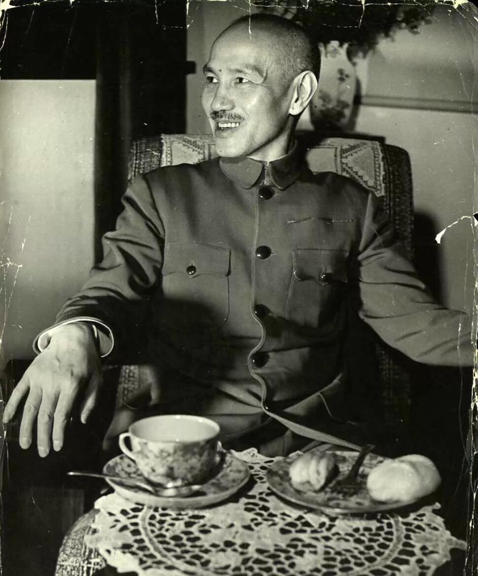 陈诚是否秘密加入“*三党第**”，又忘恩负义出卖好友邓演达？