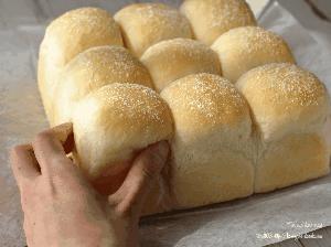 日本人开始往面包里加珍珠了！？揭开丧心病狂的日式面包发家史