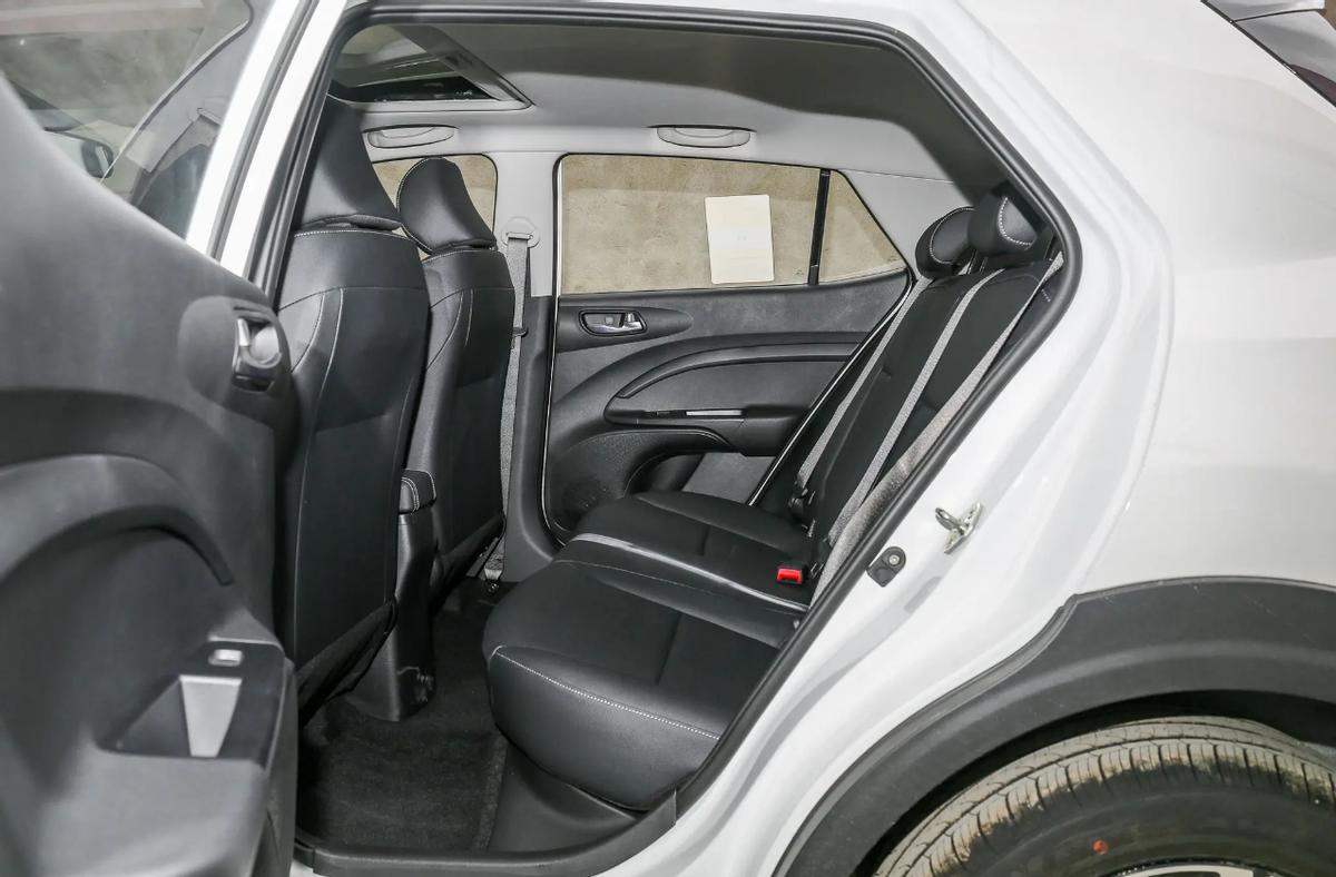 开久了会上瘾买车都会首选的suv,过年回家开这几款suv倍有面子