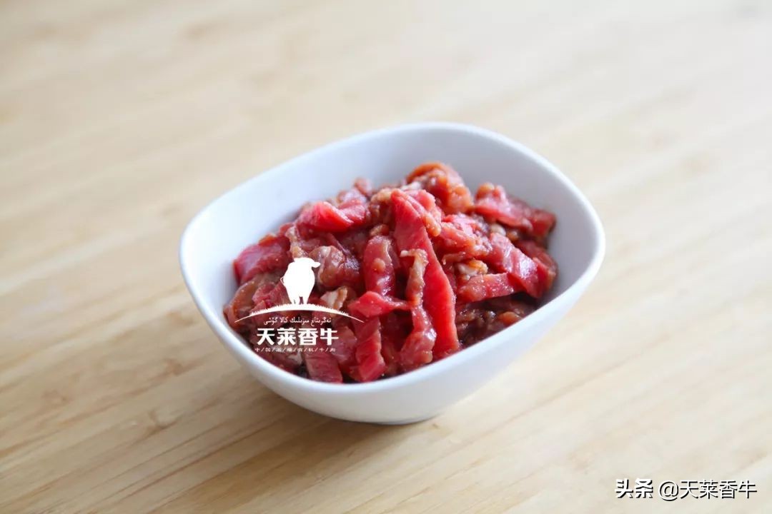 健身美食安排,丝瓜牛肉汤减脂餐