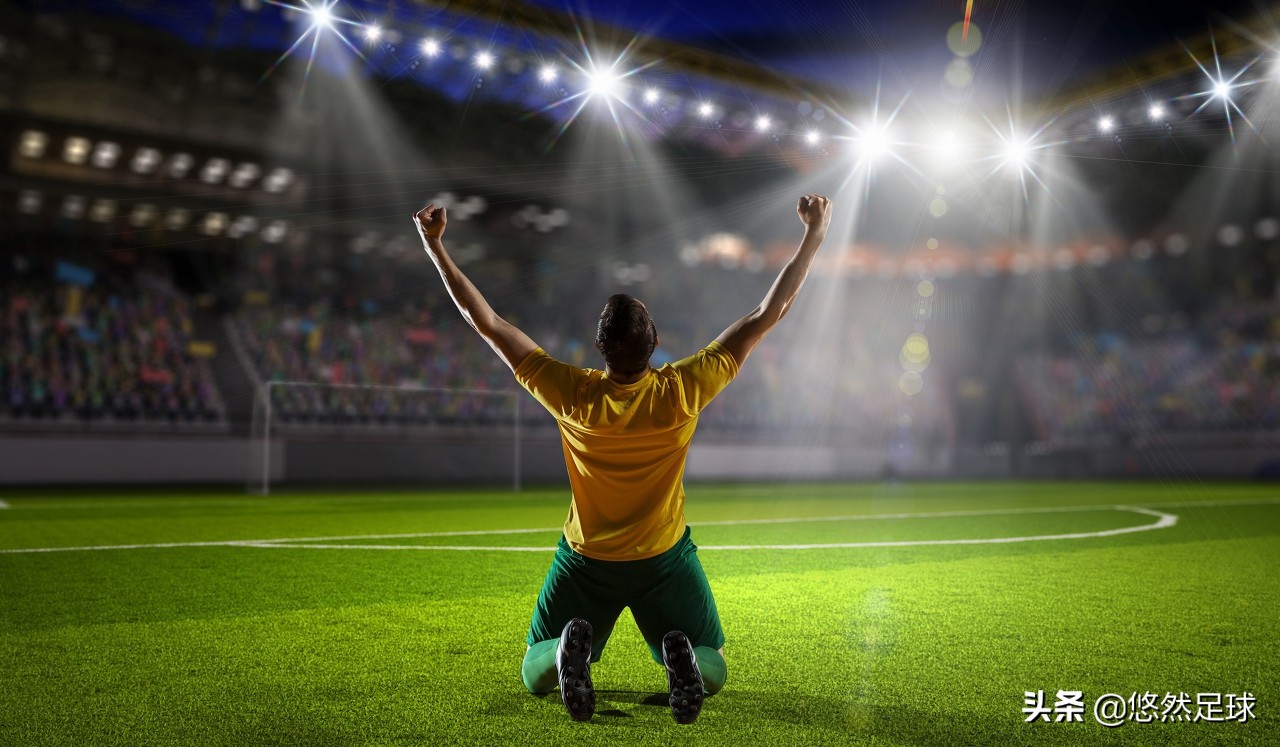 退役足球运动员当教练,退役球员生涯