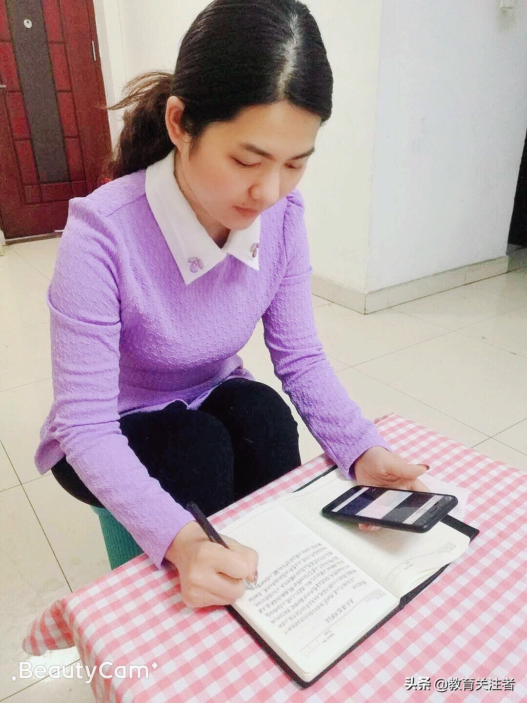 汝河新区小学“有声有色”音美课堂：“疫”起学习“艺”路成长