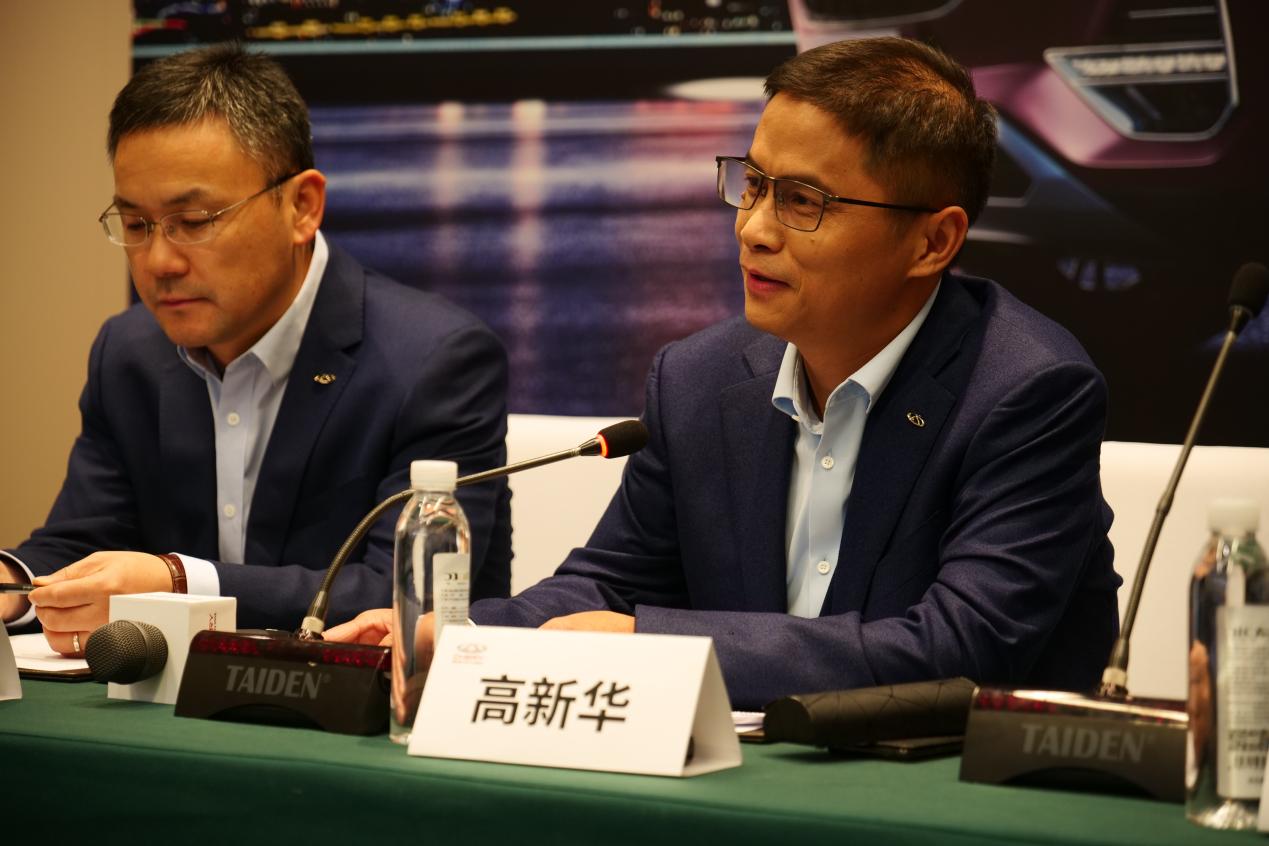 瑞虎8plus和瑞虎8pro哪个好,瑞虎8plus1.6落地价最新价格