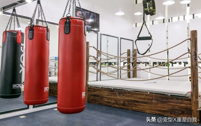 拳馆+健身房+轻食餐厅=三位一体的BOXFITCLUB