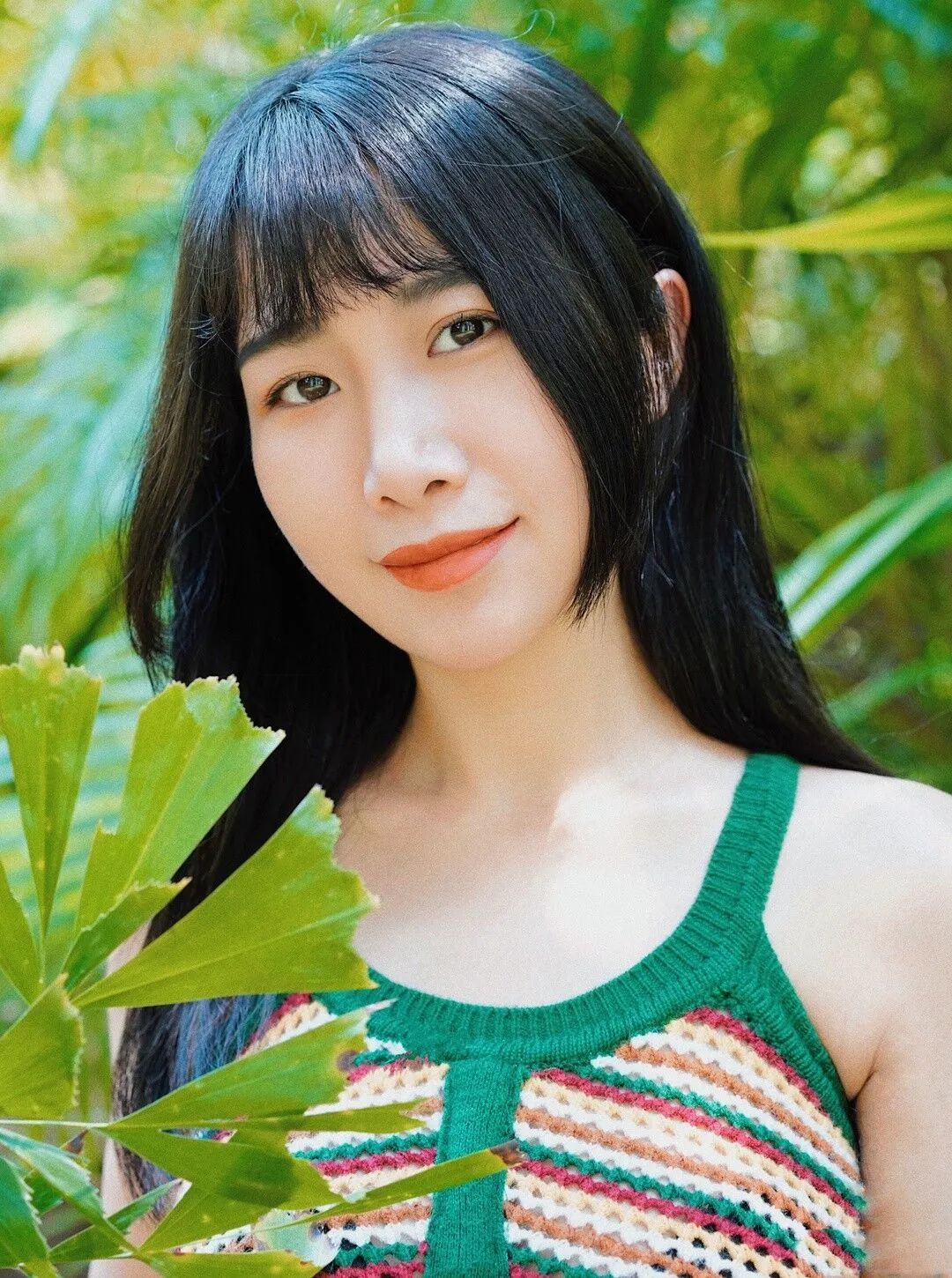 有哪些好看又显脸小的发型,适合脸小的长脸型发型女