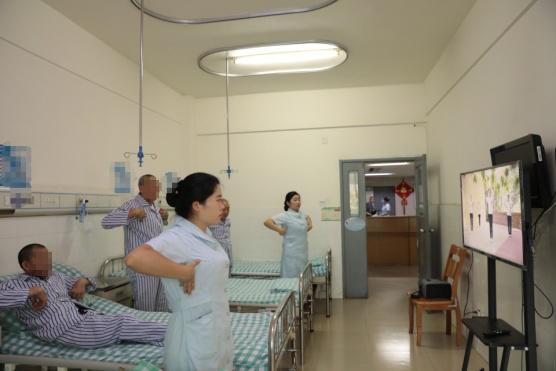 为尘肺病患者撑起一片蓝天,尘肺病患者的工作环境