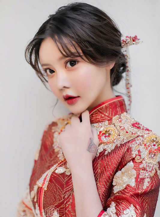 那些整过头的网红韩安冉,韩安冉最近又整容了吗