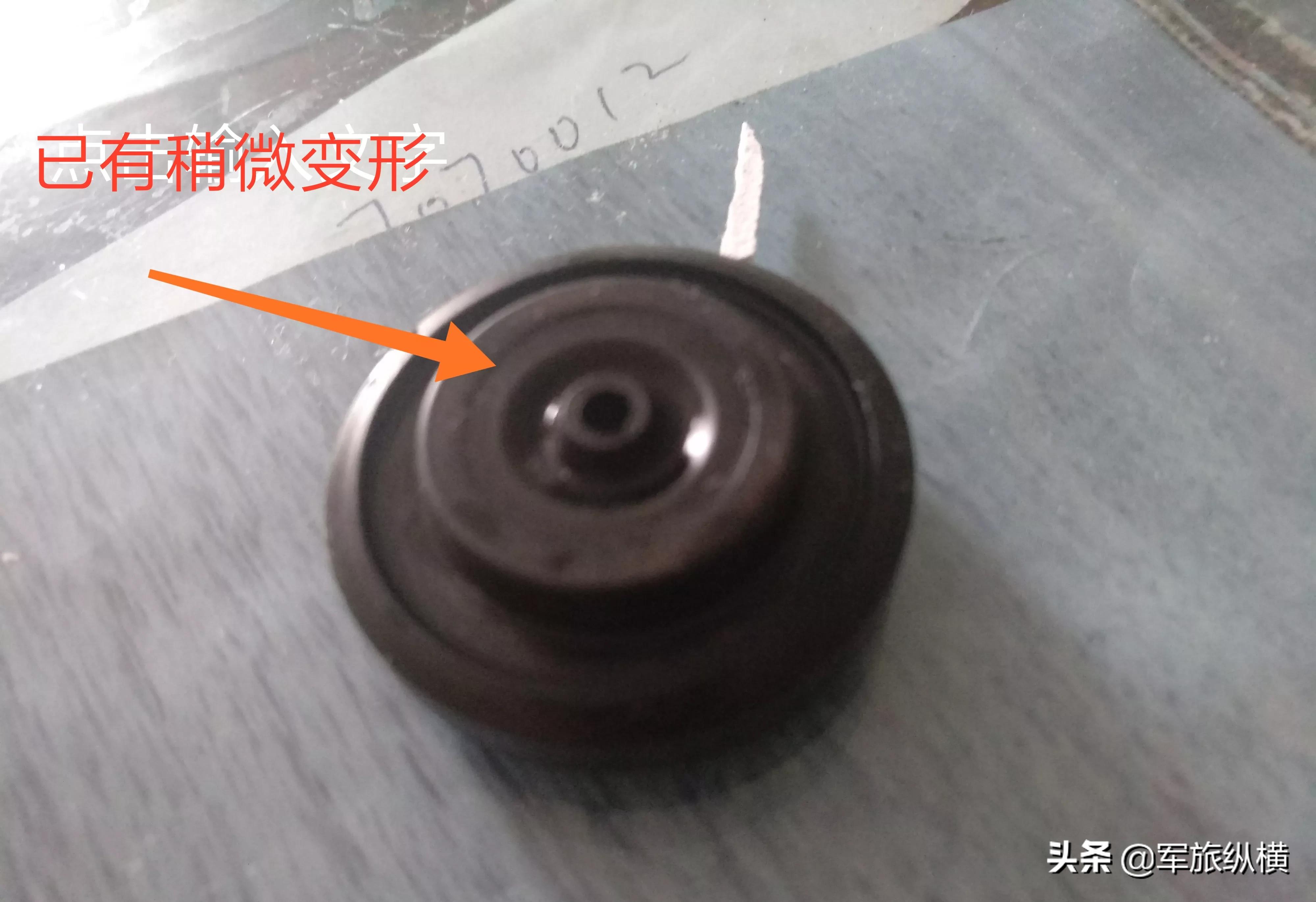 马桶一直上水不停的维修方法,坐厕马桶上水不停怎么办