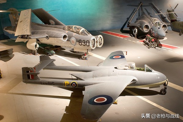 二战英国飞翼式战斗机,二战英国舰载轰炸机