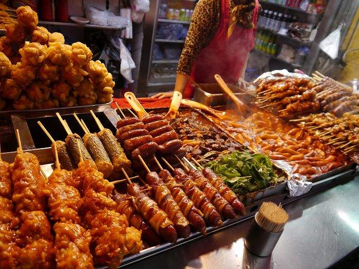 最新开封夜市小吃一条街推荐,河南开封夜市有什么特色的小吃