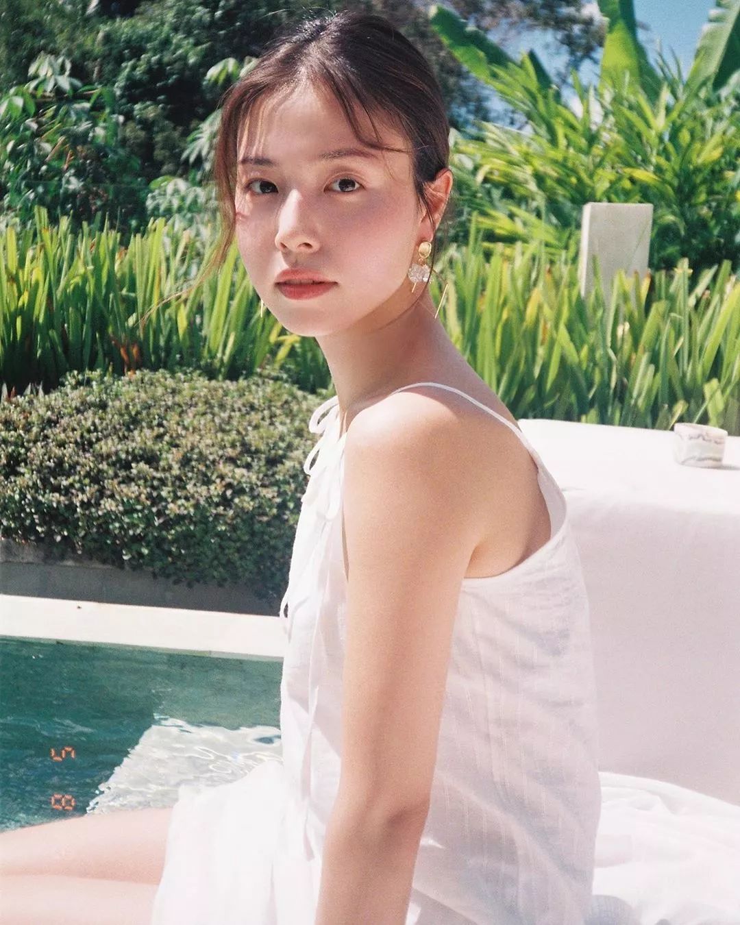 夏季穿亚麻的衣服好还是纯棉的好,夏天穿亚麻舒服还是棉舒服