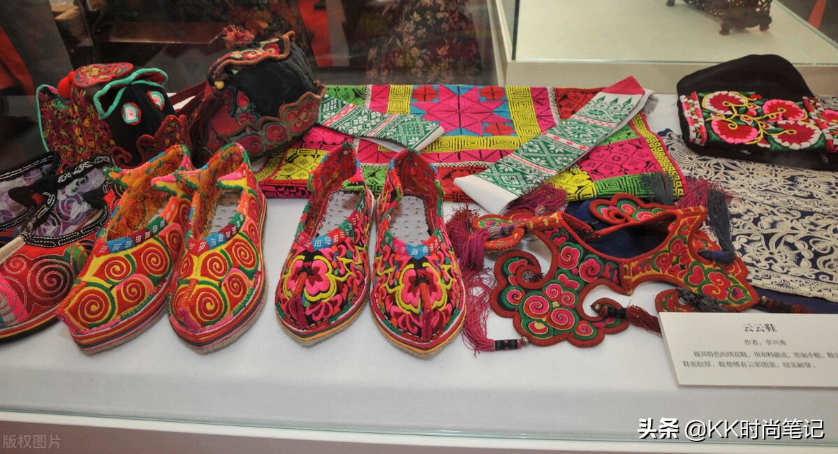 藏族64岁大妈杨华珍，一根绣花针，800万签约奢侈品牌爱马仕