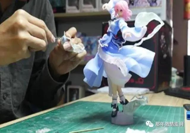 最贵的玩具手办被熊孩子掰断,熊孩子弄坏400万手办家长拒绝赔偿