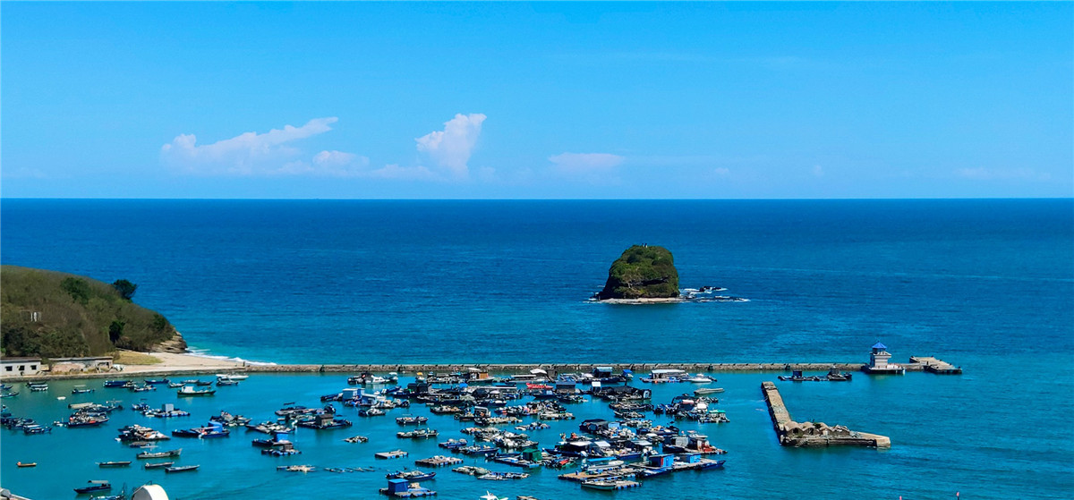 广西北海涠洲岛的火山岛介绍,涠洲岛是中国最年轻的火山岛吗