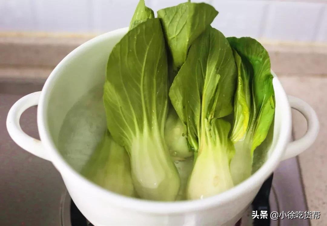 糖醋基围虾炒藕,糖醋基围虾