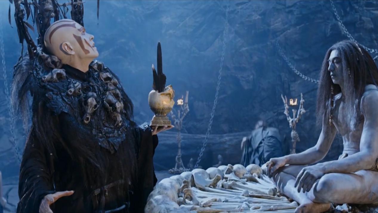 画皮2周迅第二次给公主换皮,赵薇周迅画皮水中换皮花絮