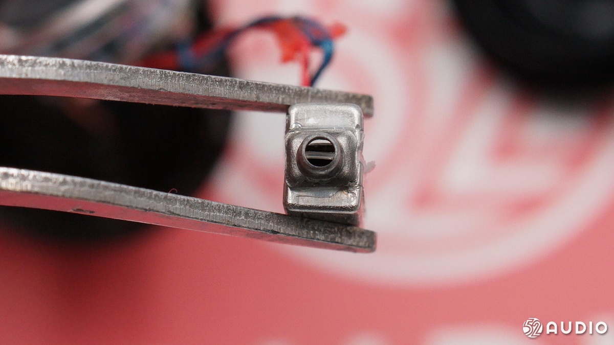 拆解报告：创新科技SXFITRIO三驱者Type-C接口有线耳机