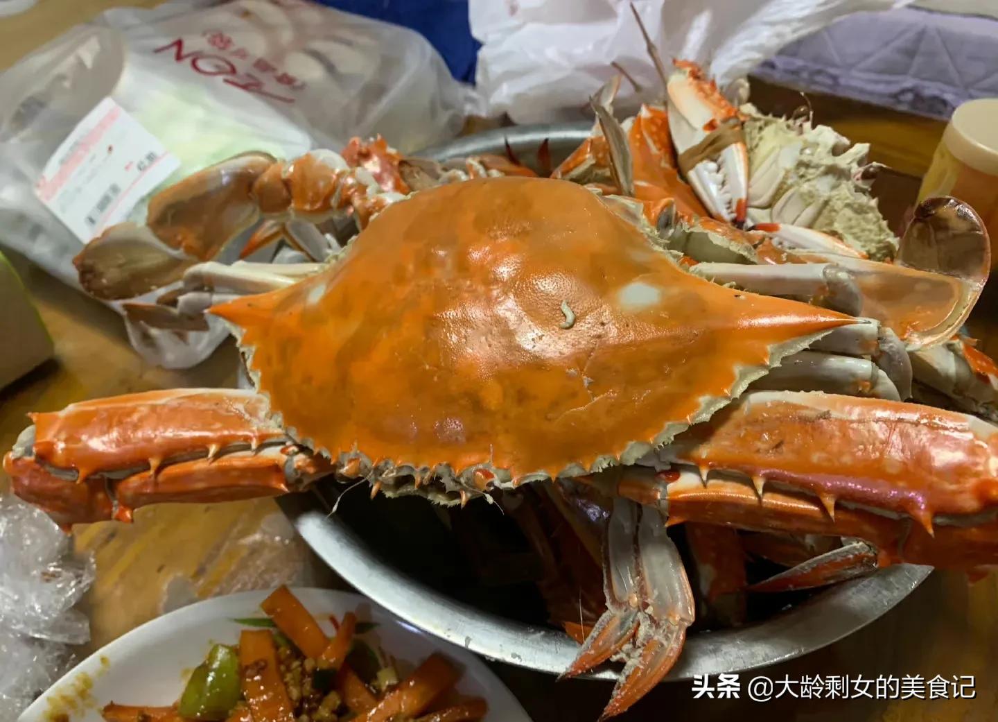 挑梭子蟹技巧干货,教你一招挑肥梭子蟹