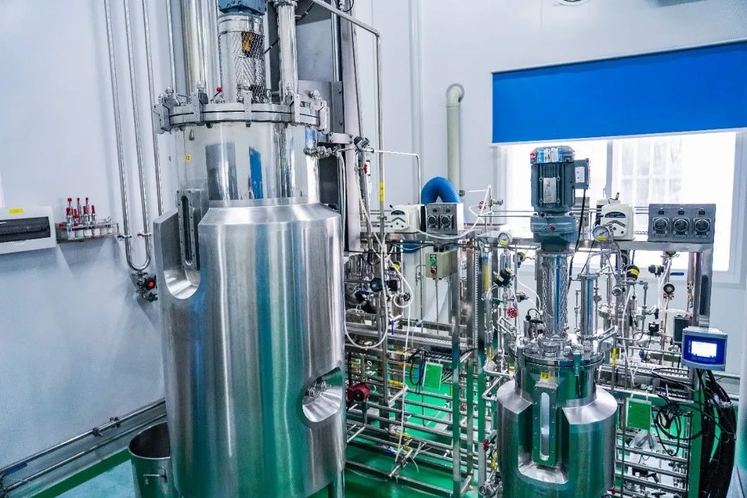 合全药业傅小勇年龄,合全药业傅小勇