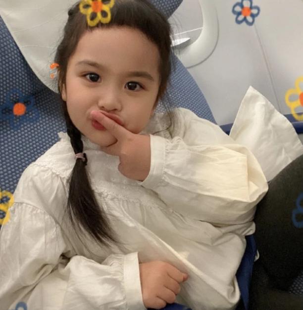 饺子包文婧包贝尔演的什么,包贝尔包文婧饺子发际线