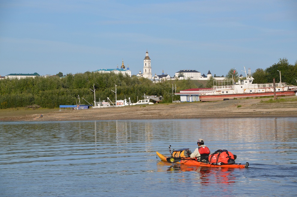一人一舟的视频,一人一舟一运河