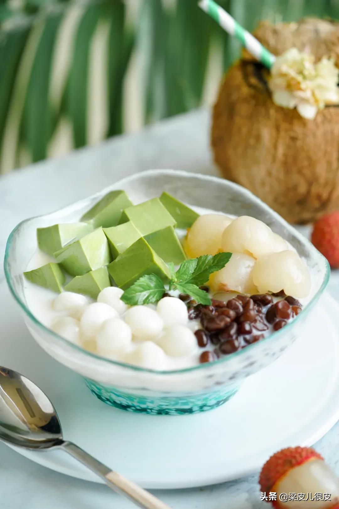 我的理想是开一家甜品店,等我老了想开一间甜品店