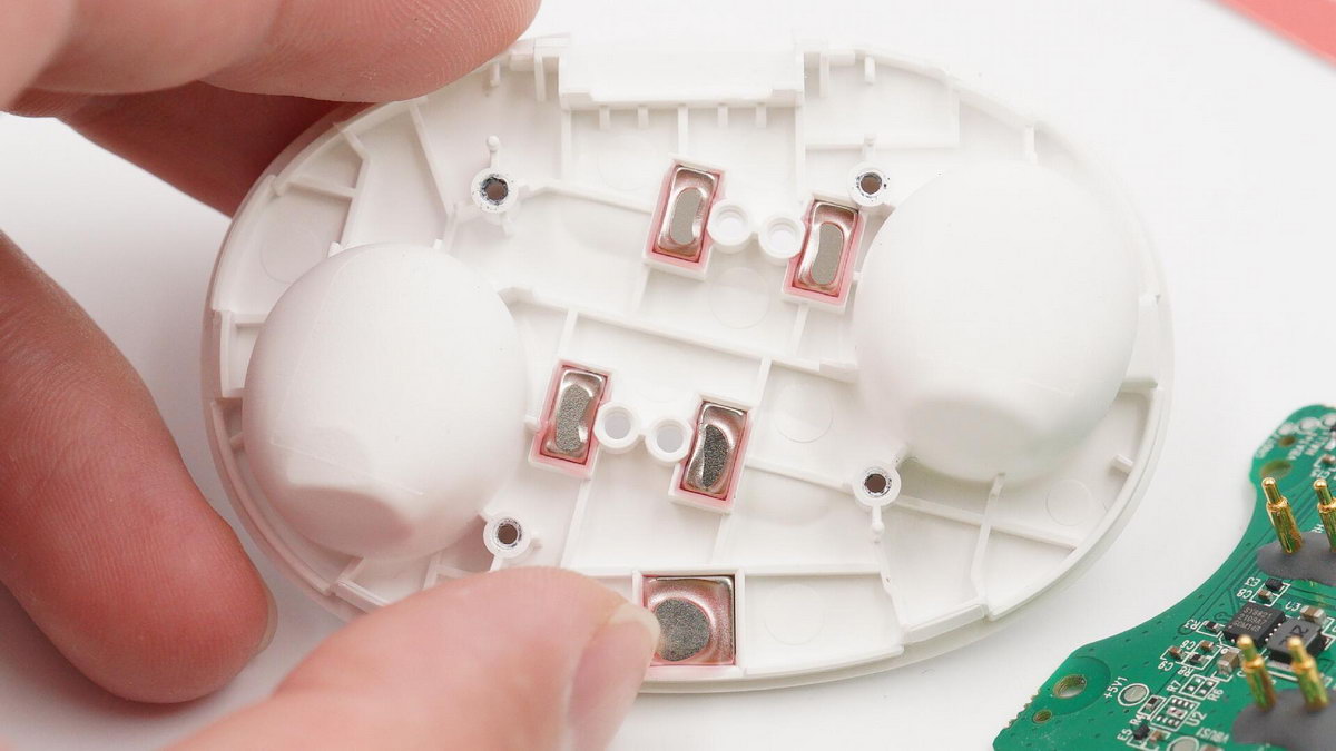 远销非洲的TWS真无线耳机应该注意什么?拆解传音TECNOBuds2看看