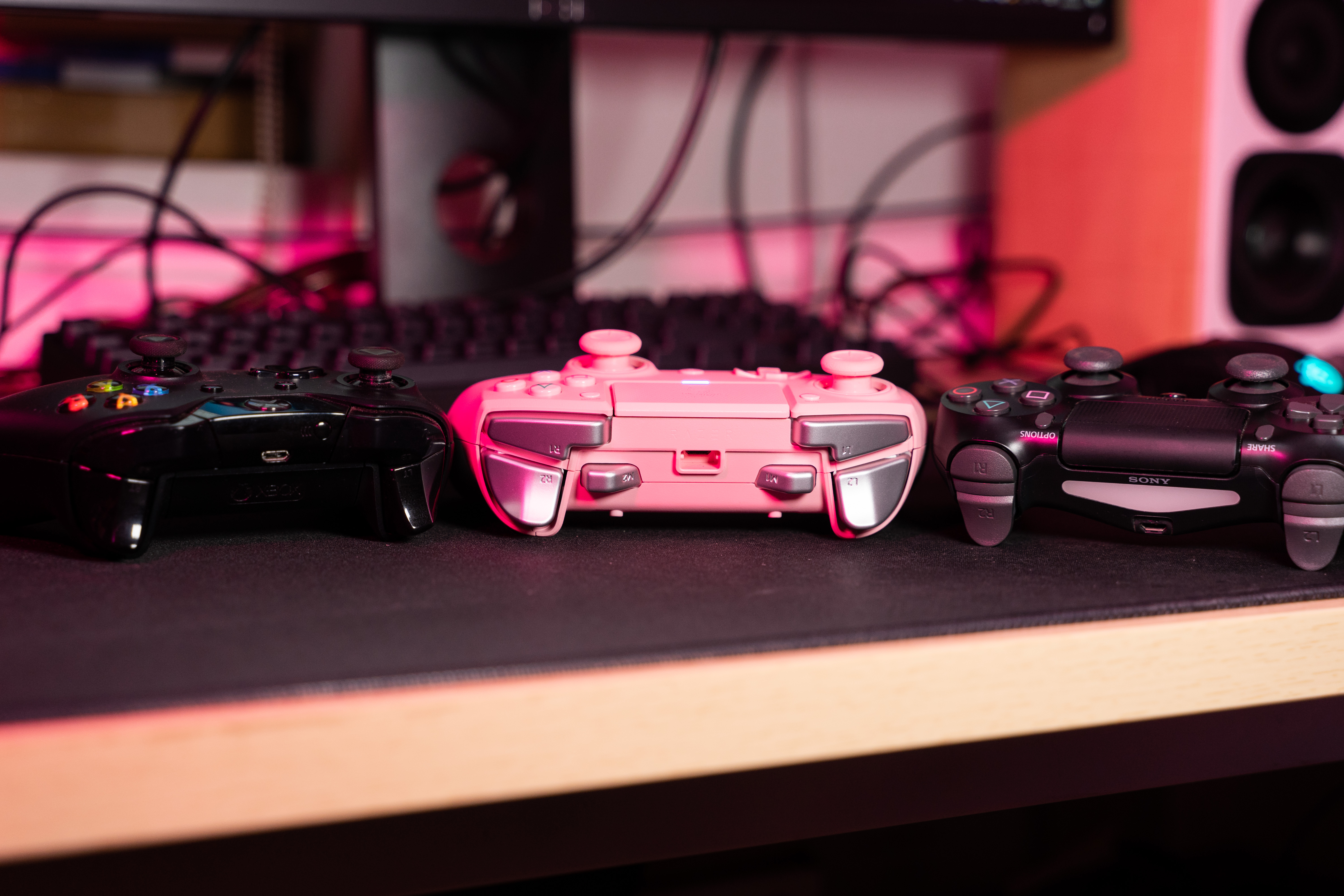 雷蛇ps4飓兽标准版手柄,razer飓风手柄