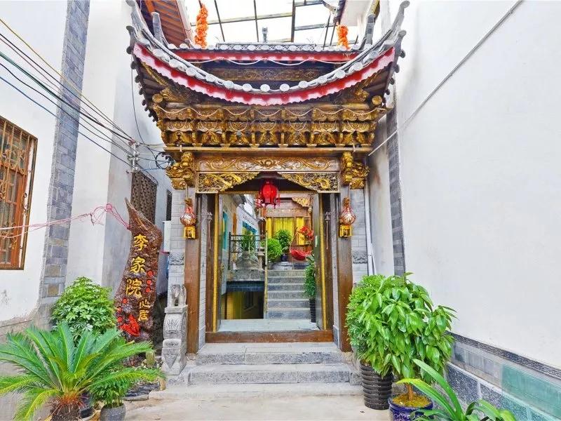 住一晚送一晚！赶紧去丽江“艳遇”这家「来了就不想走的客栈」吧