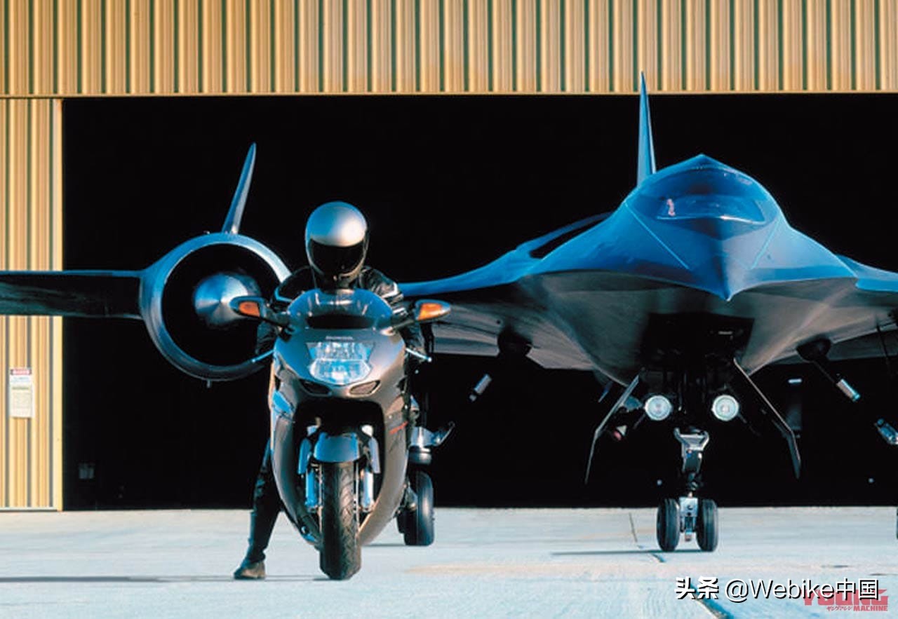 本田黑鸟cbr1100和cbr1000rrr,本田黑鸟cbr1100x