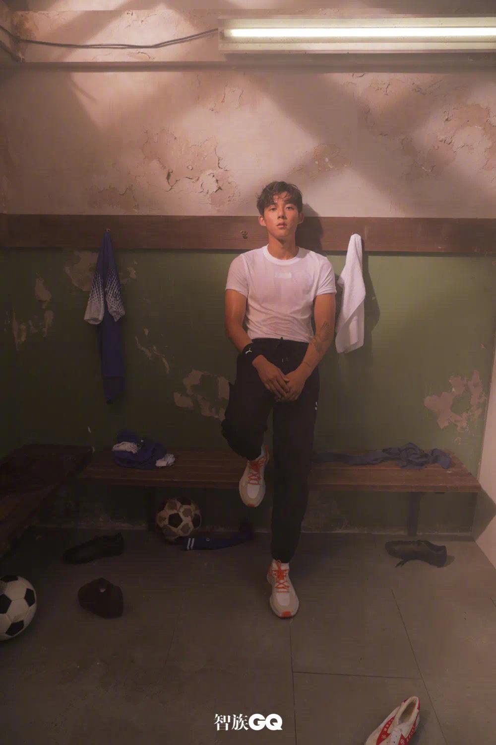 足球帅哥李嗣镕,足球少年李嗣镕照片