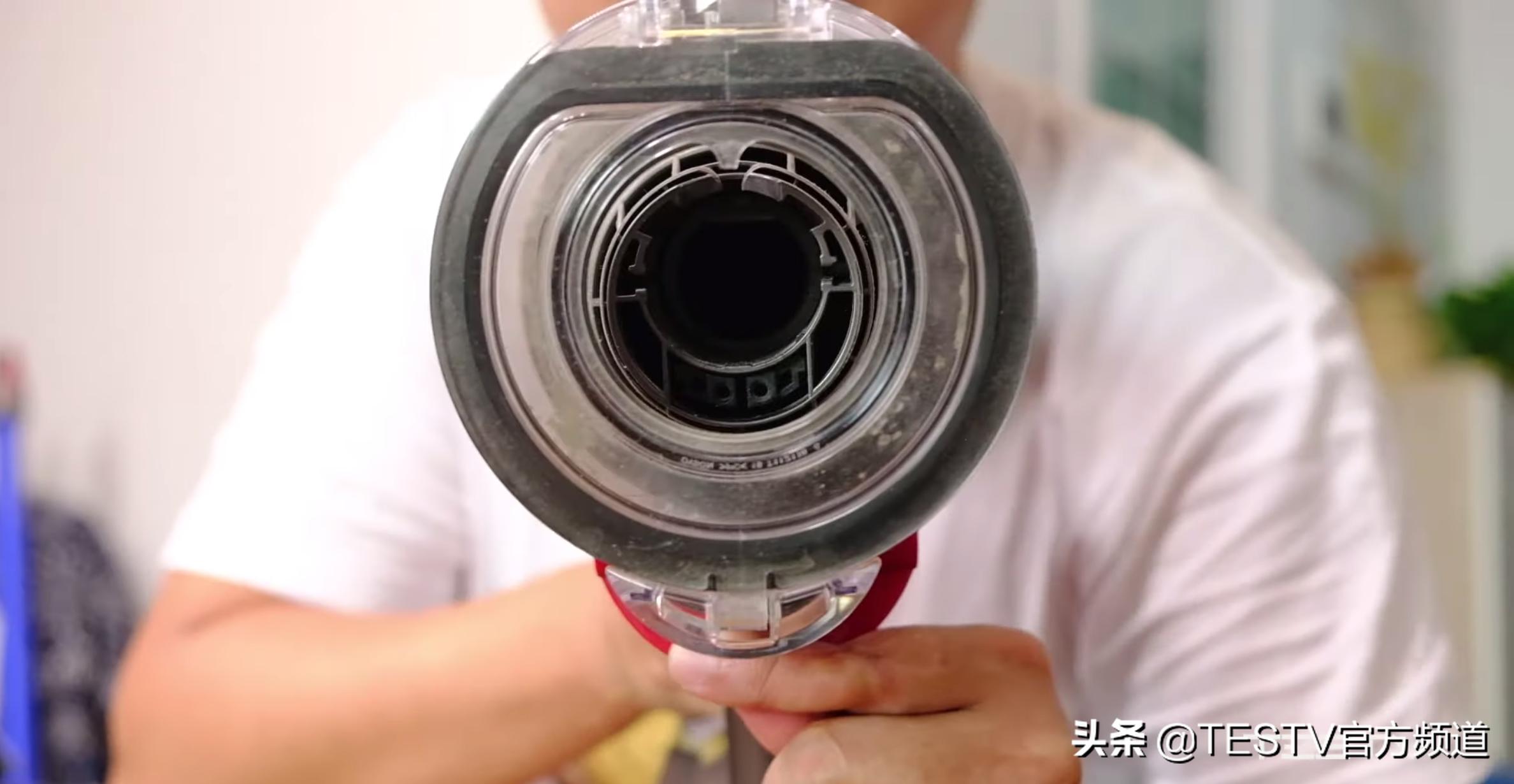 戴森吸尘器v12和v15测评 (戴森v10手持无线吸尘器测评)