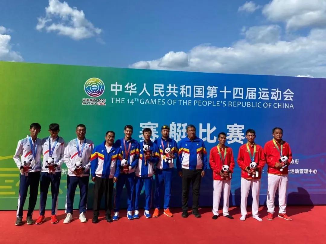 桓仁籍选手项译宣、赵国强代表辽宁队分别夺得女子重剑个人赛、男子赛艇轻量级双人双桨冠军